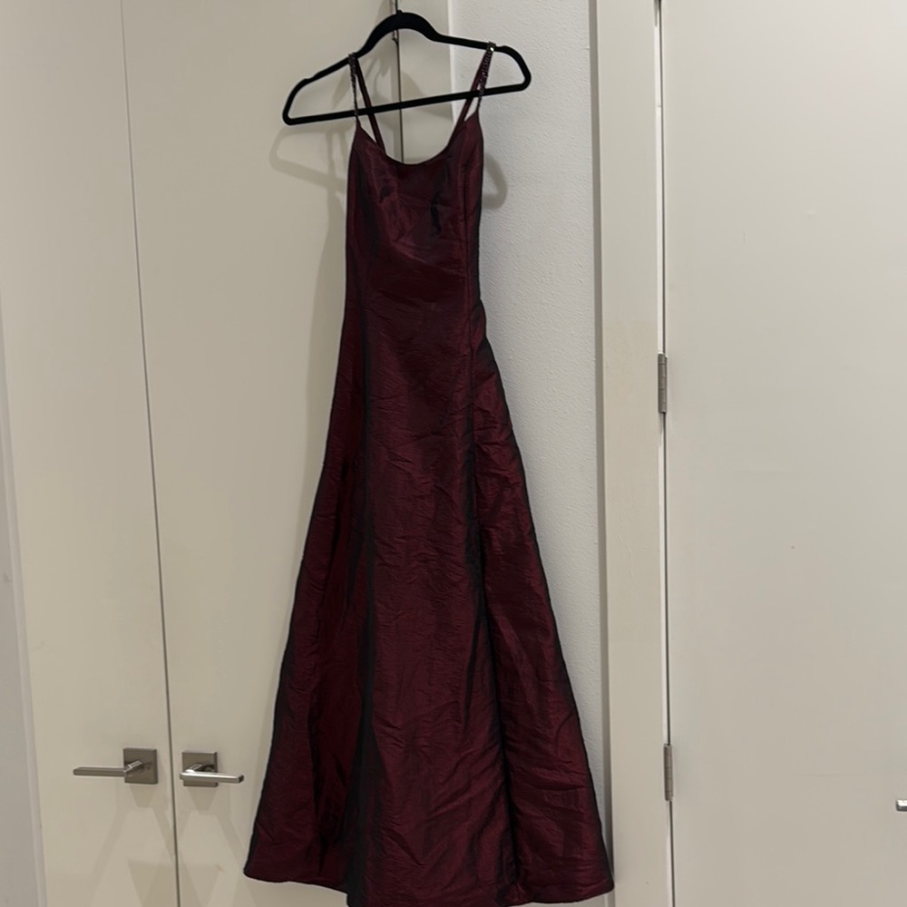 Elegant Burgundy Evening Gown